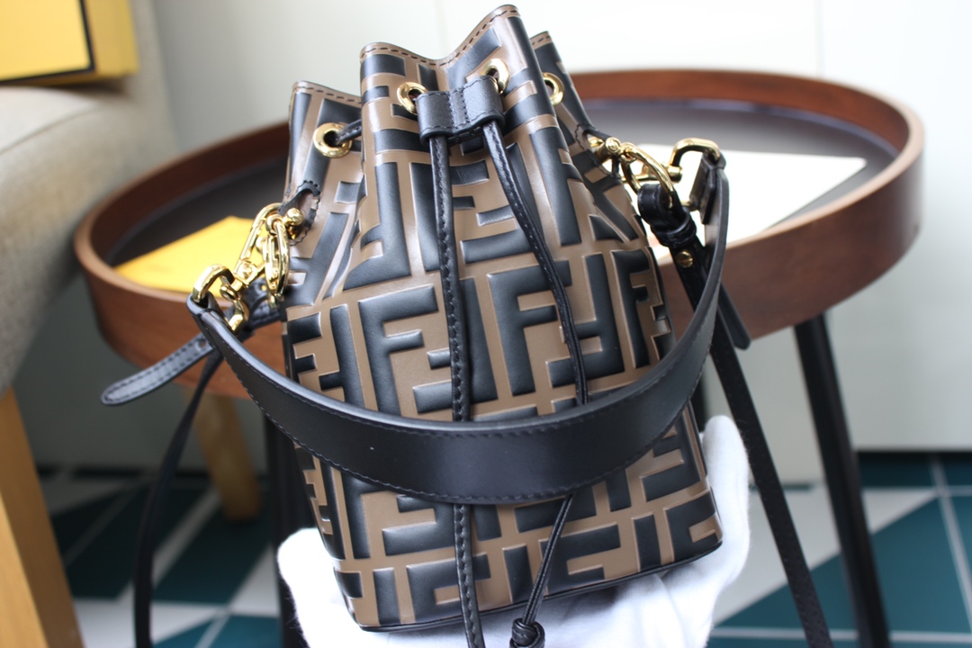 Fendi Mini Mon Tresor Bag -18*12*10CM