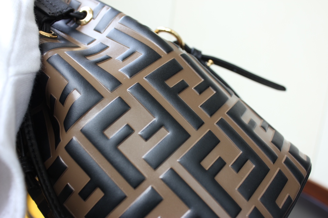 Fendi Mini Mon Tresor Bag -18*12*10CM