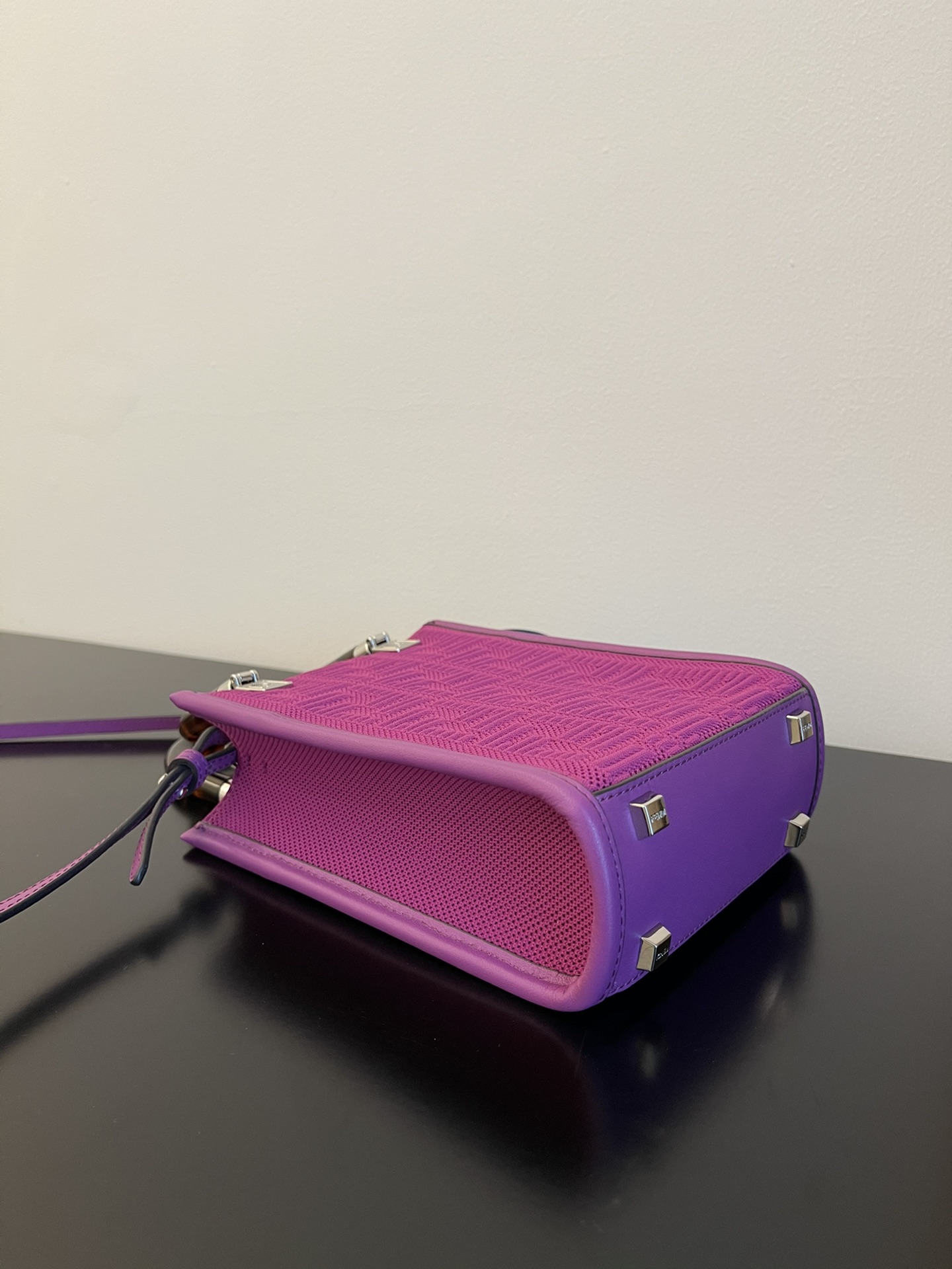 Fendi Sunshine Mini Tote -13×6.5x18CM