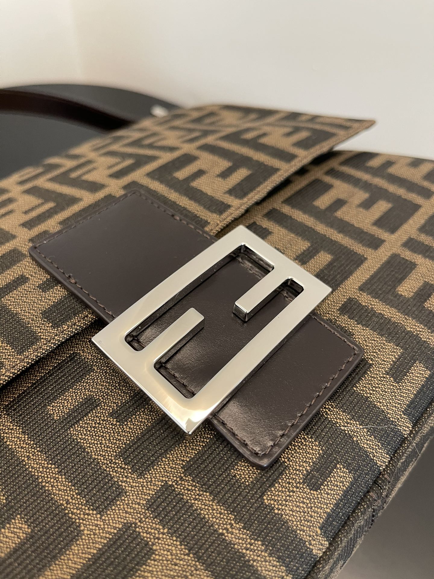 FendI Large Baguette Bag-29x21x12cm