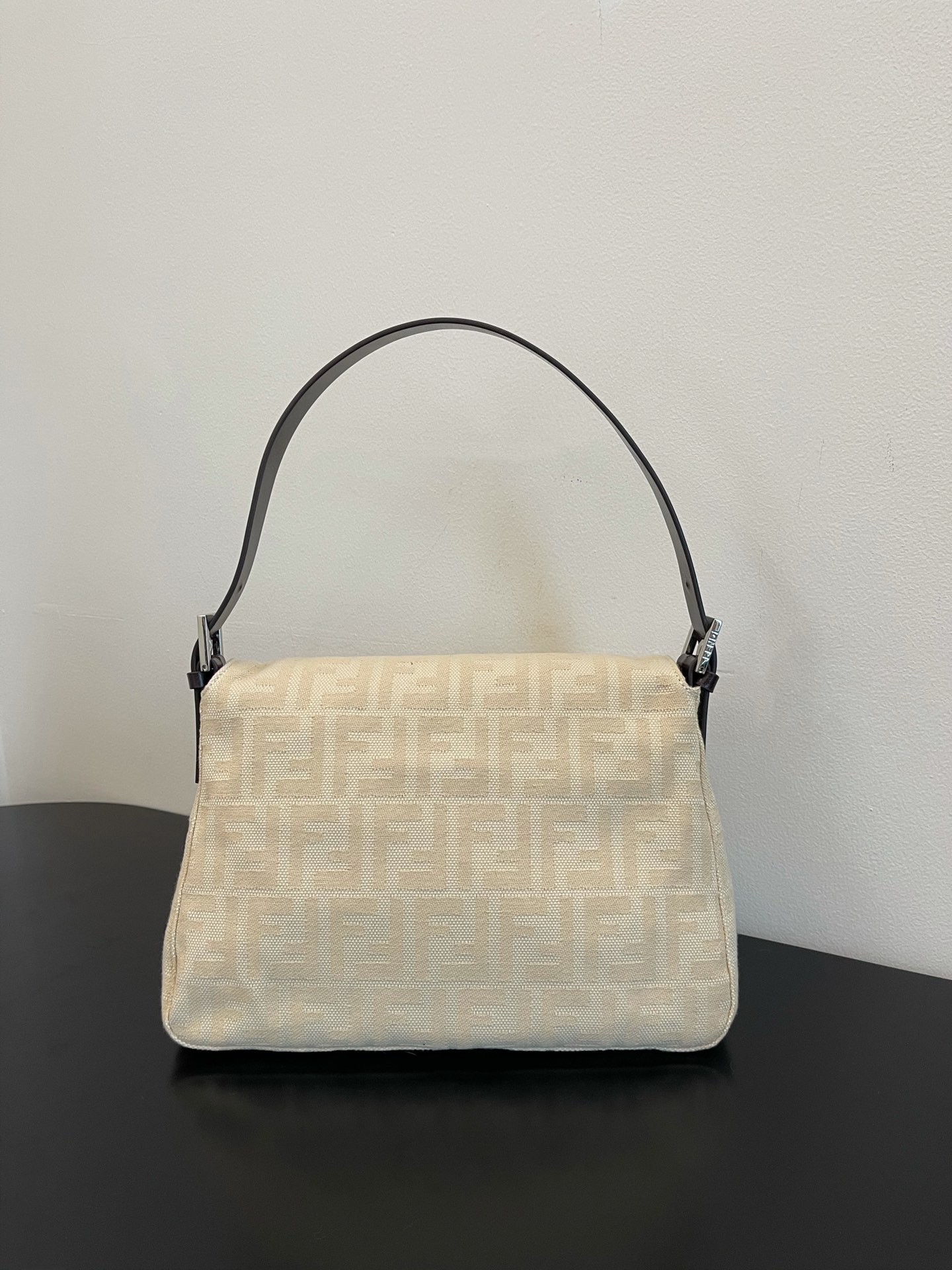 FendI Large Baguette Bag-29x21x12cm