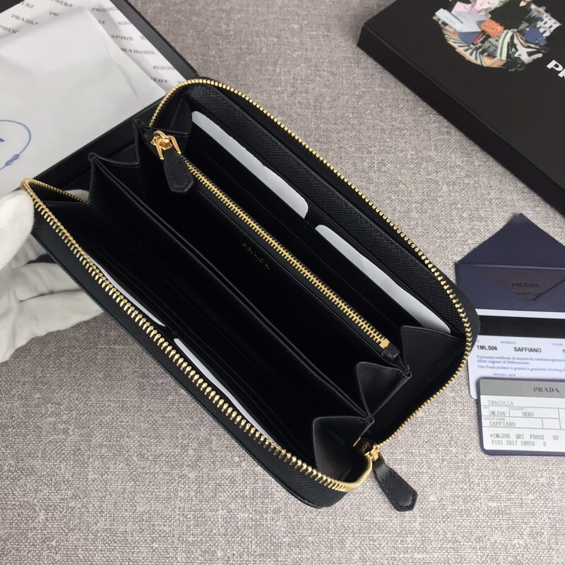 Prada Wallet-20*10CM