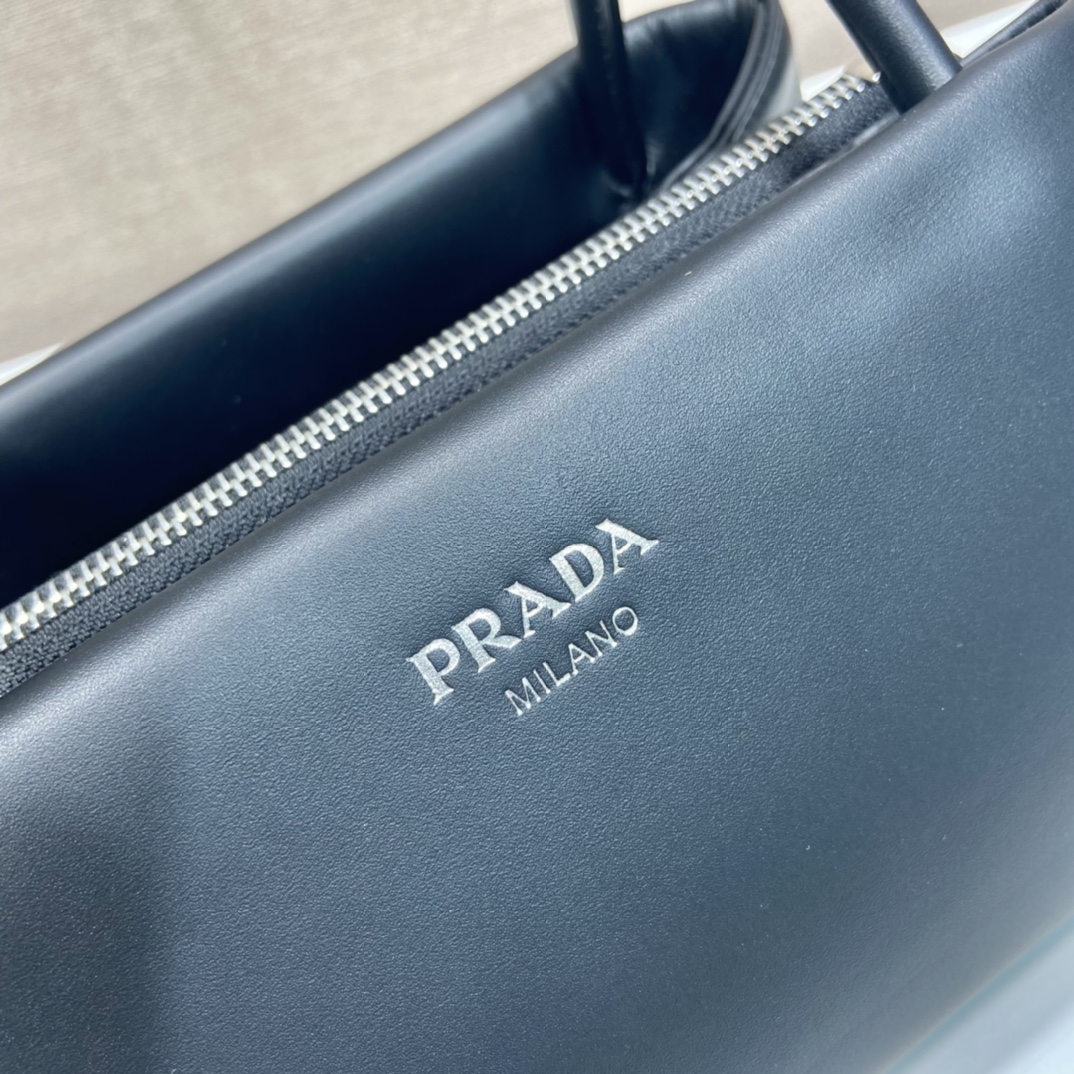 Prada 1BA368 Tote Bag-26*14*13CM