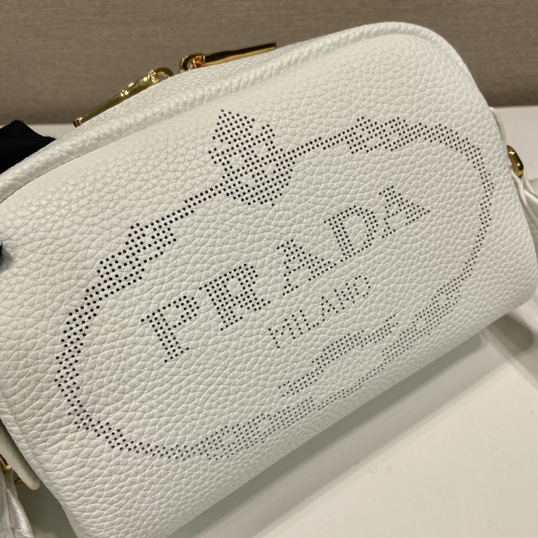 Prada 1BH187 Crossbody Handbags-20.5*13*8.CM