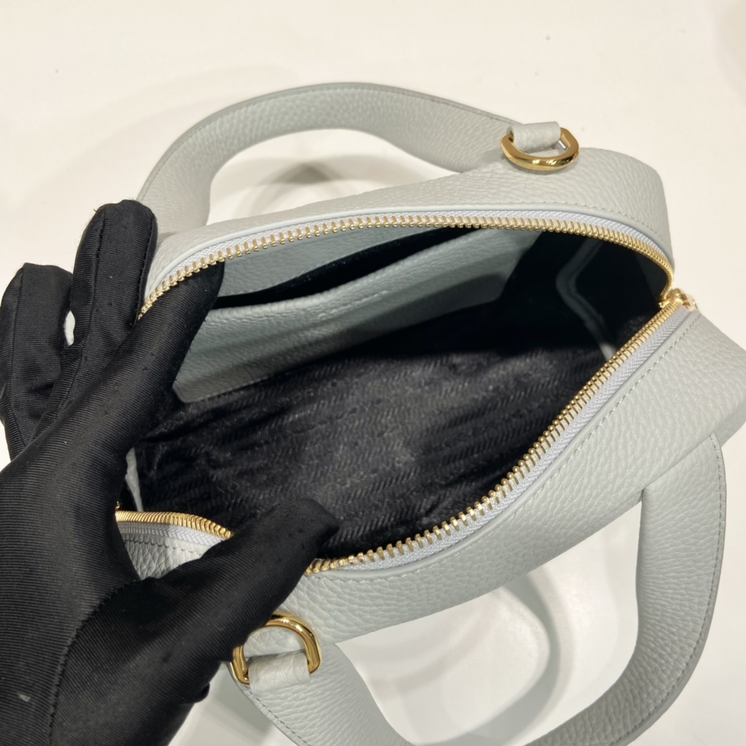 Prada 1BH078 Handlebags-25*16*10CM