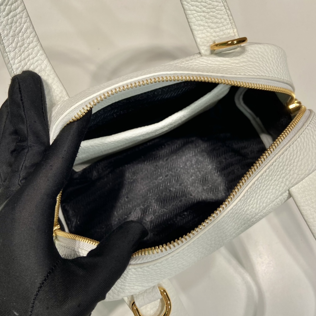 Prada 1BH078 Handlebags-25*16*10CM
