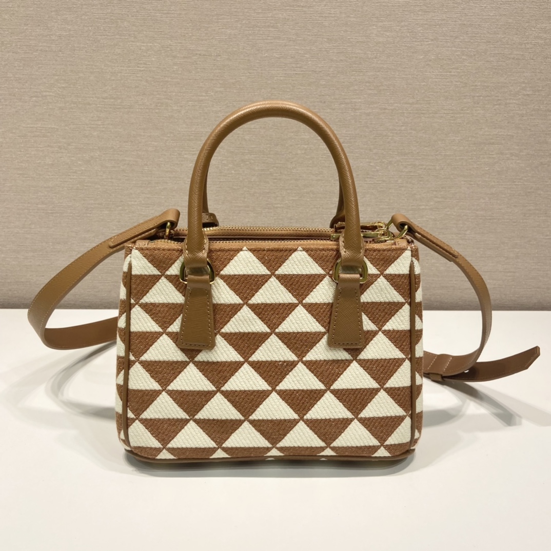 Prada Borsa Galleria In Saffiano 1BA846-20*14*11CM Prada Borsa Galleria In Saffiano 1BA846-20*14*11CM