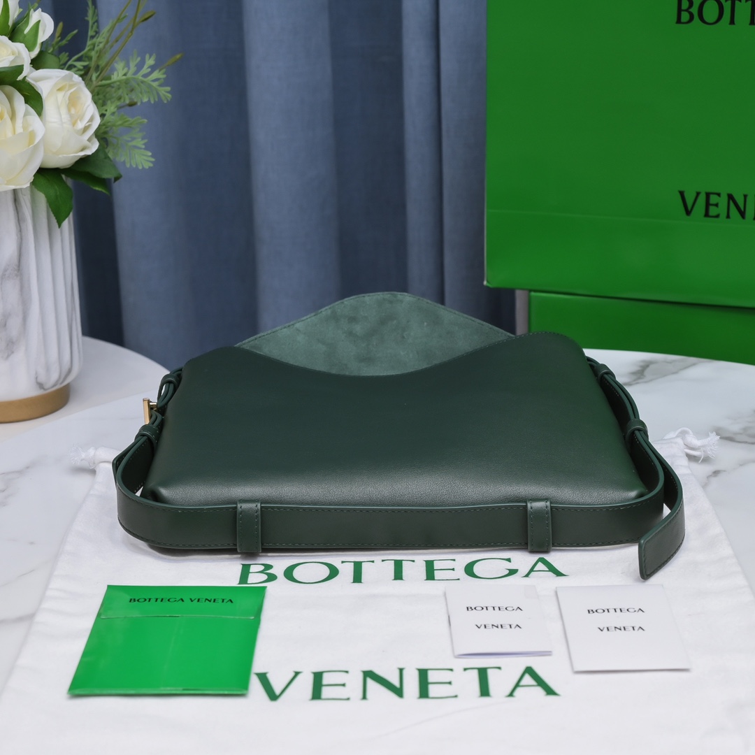 Bottega VenetaCradle Tote-30x23x16CM