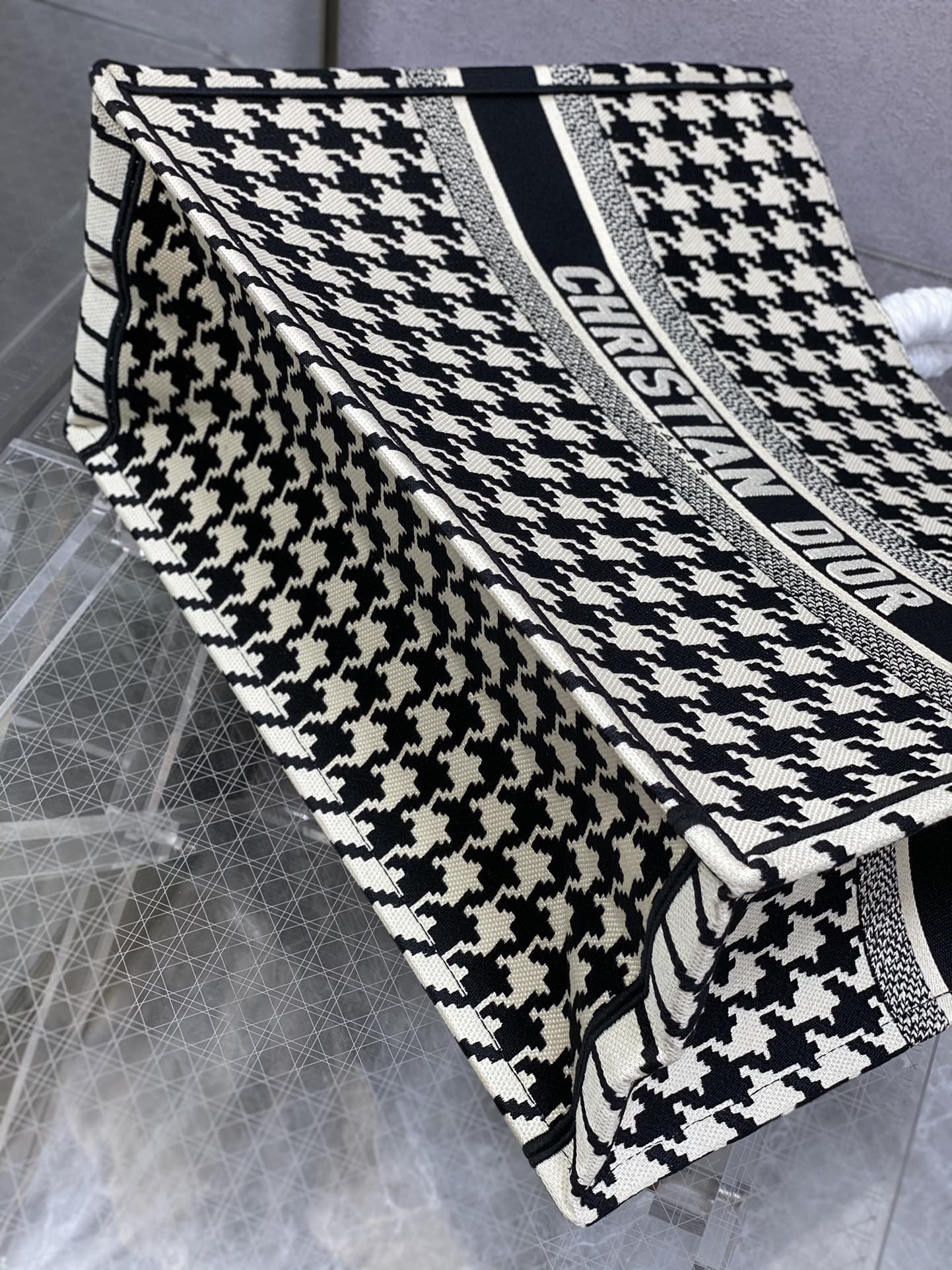 Diro Book Tote Bags-42*32*5CM
