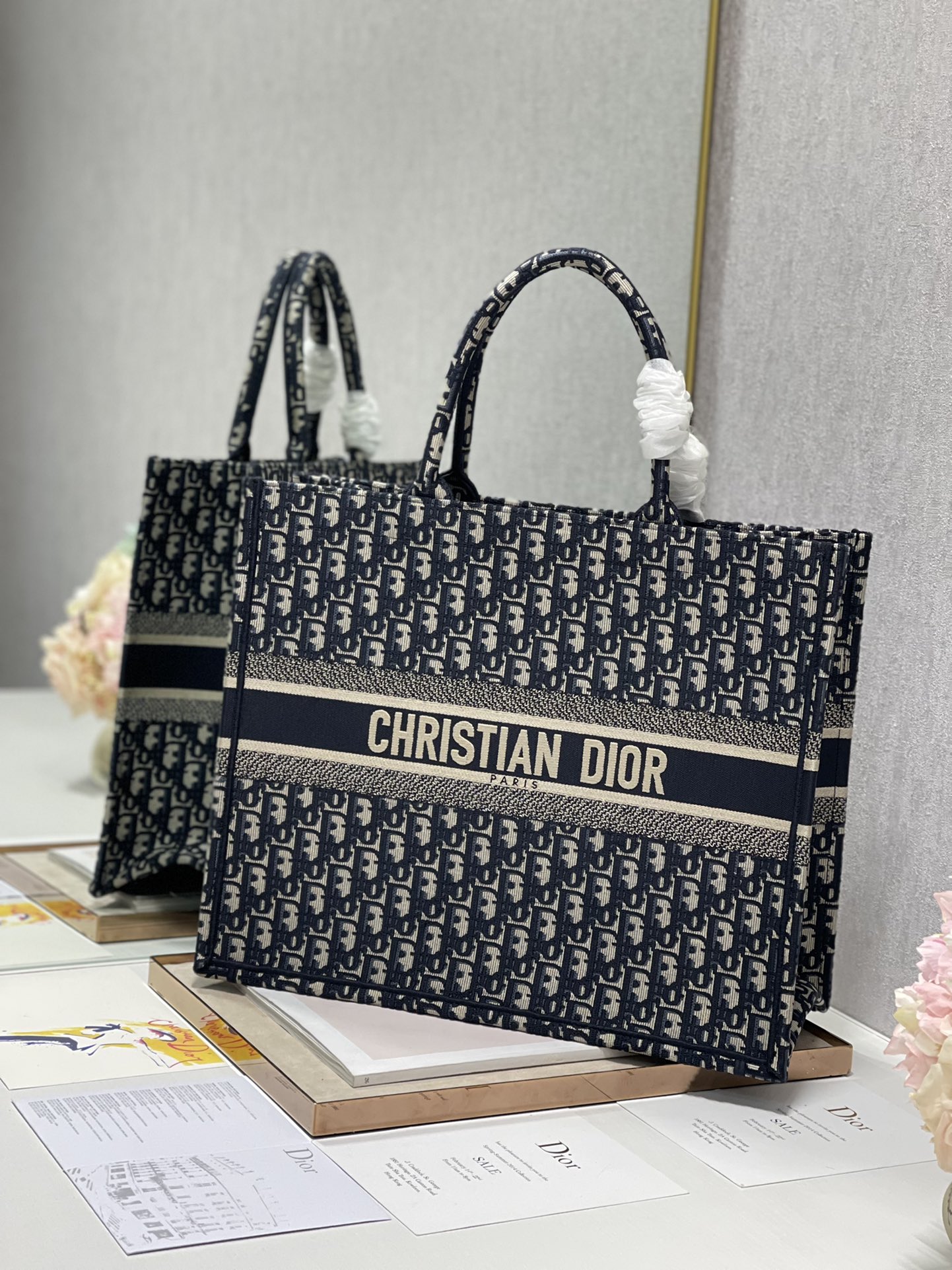 Diro Book Tote Bags-42*32*5CM
