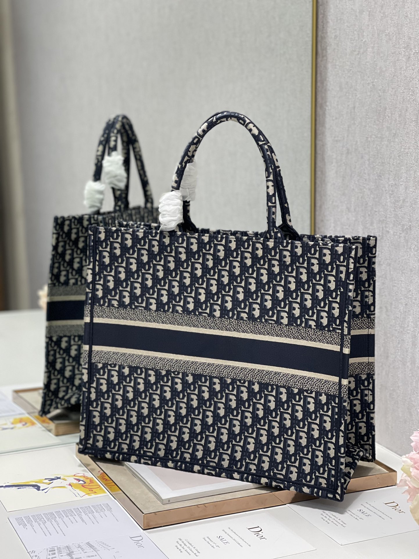 Diro Book Tote Bags-42*32*5CM