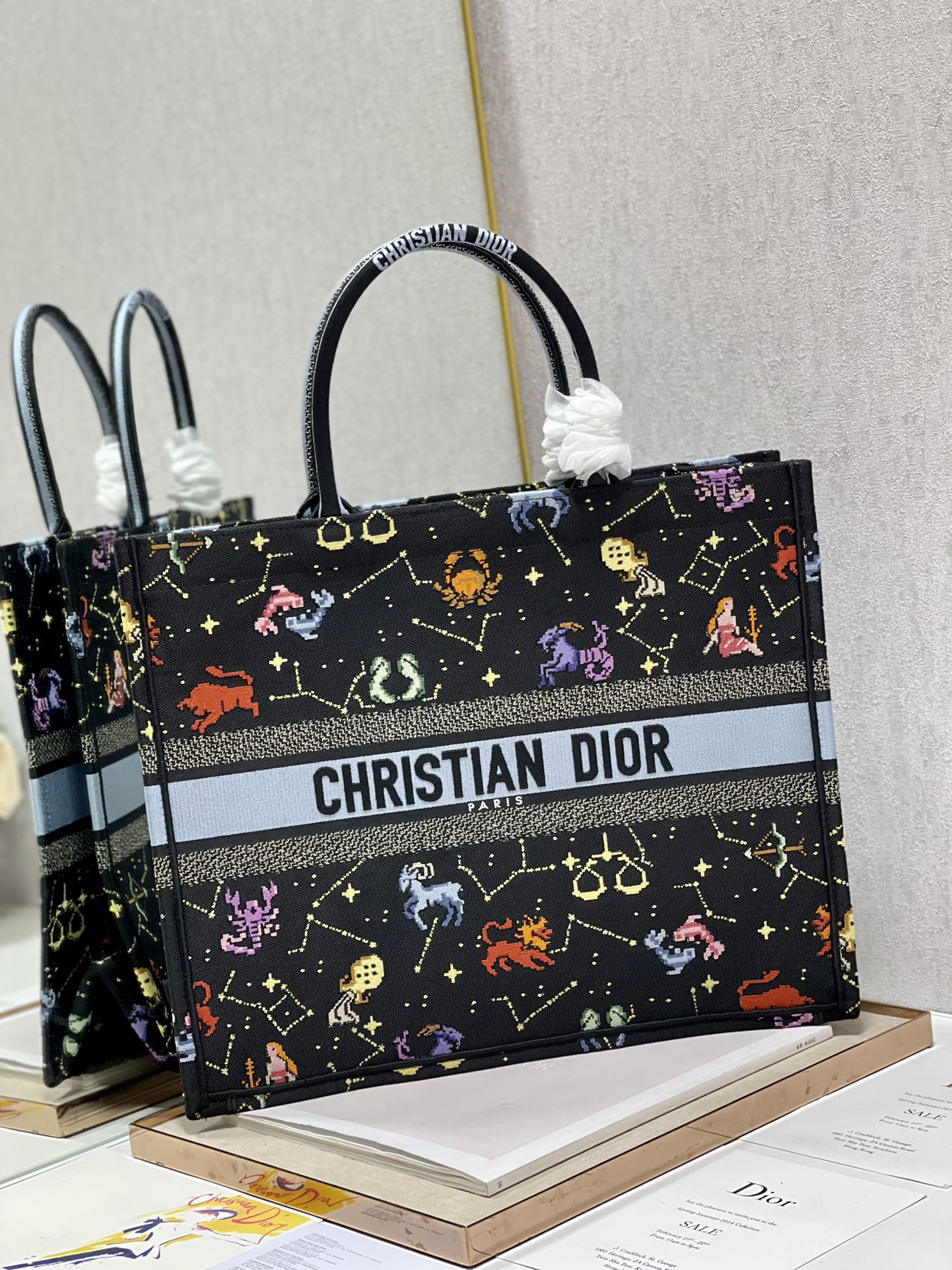 Diro Book Tote Bags-42*32*5CM