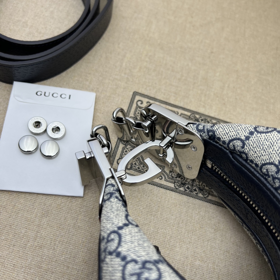 Gucci Attache Small Shoulder Bag-23*22*5CM