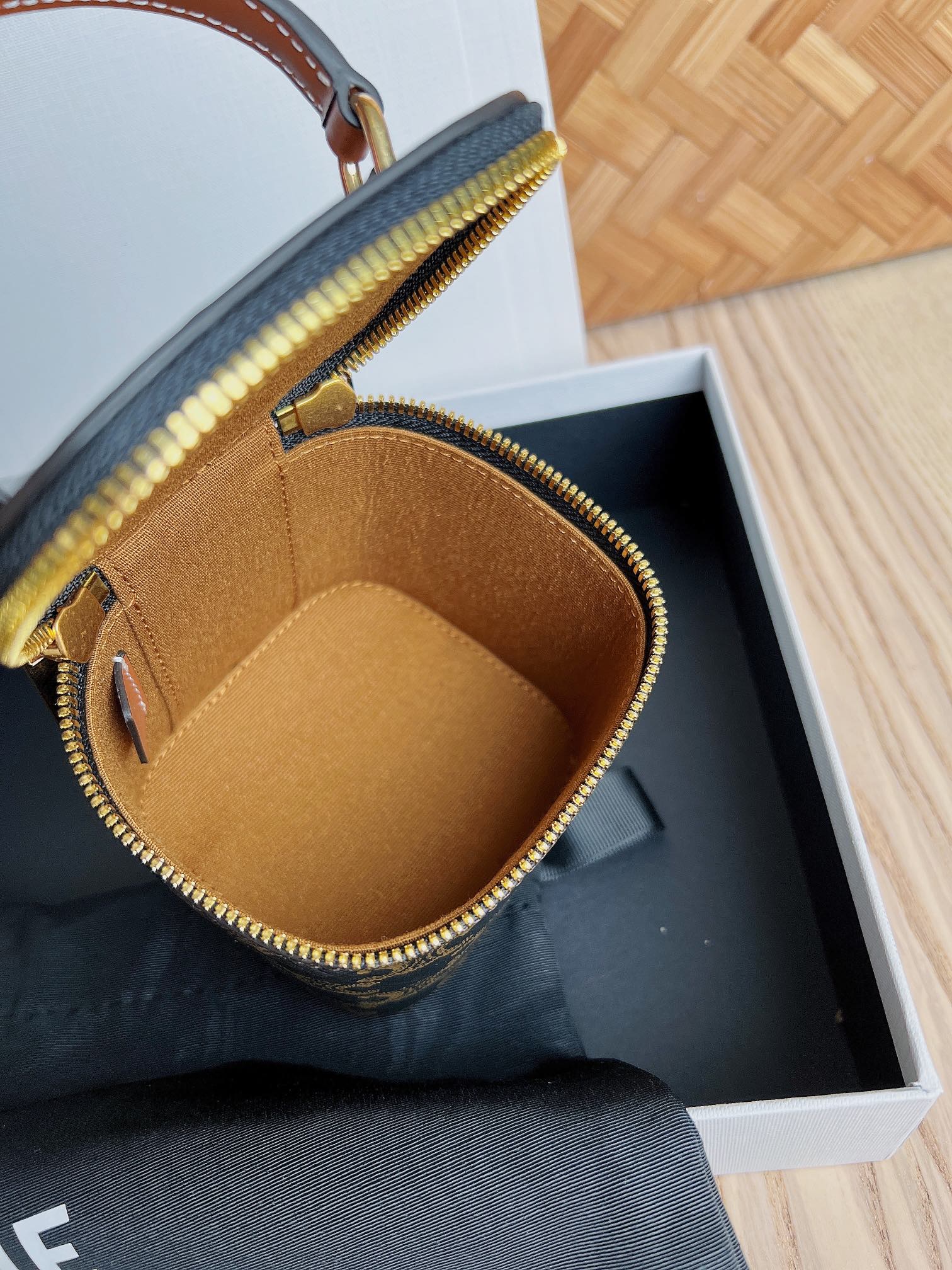 Celina Cubic Box Bag-9×9.5×9CM