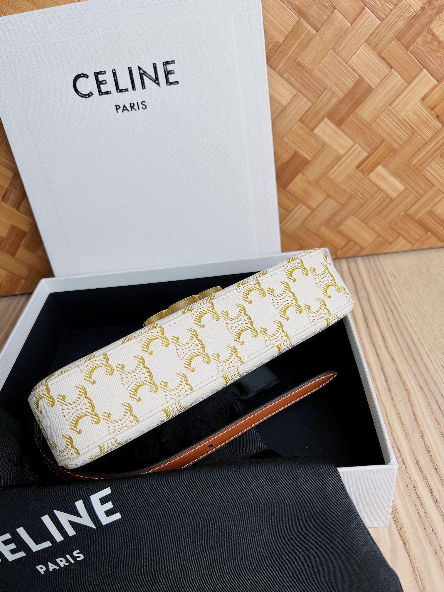 Celina Cuir Vinatge Triomphe Bag-21*13*5CM