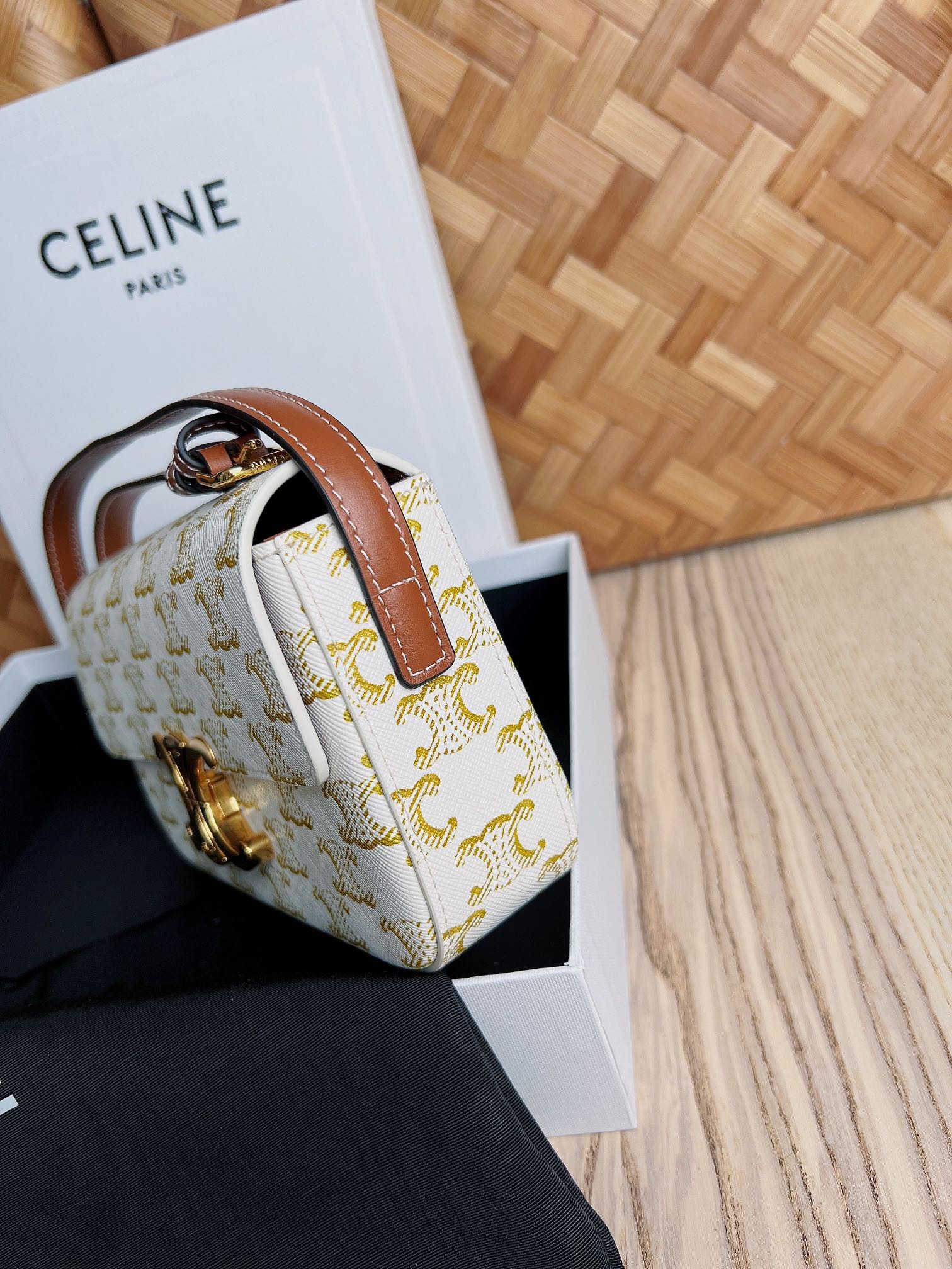 Celina Cuir Vinatge Triomphe Bag-21*13*5CM