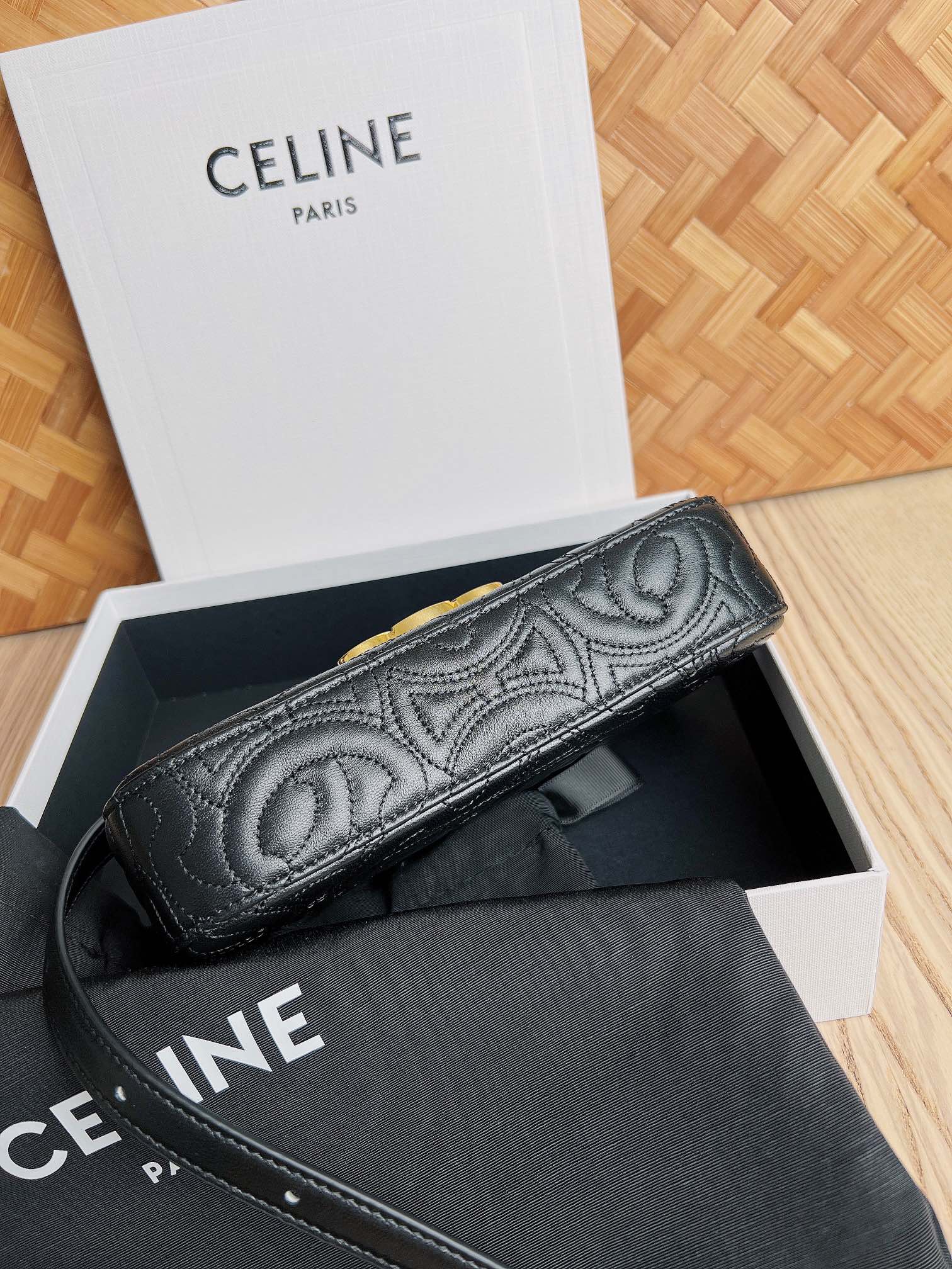 Celina Quilted LambTriomphe Bag-20 X 10 X 4CM