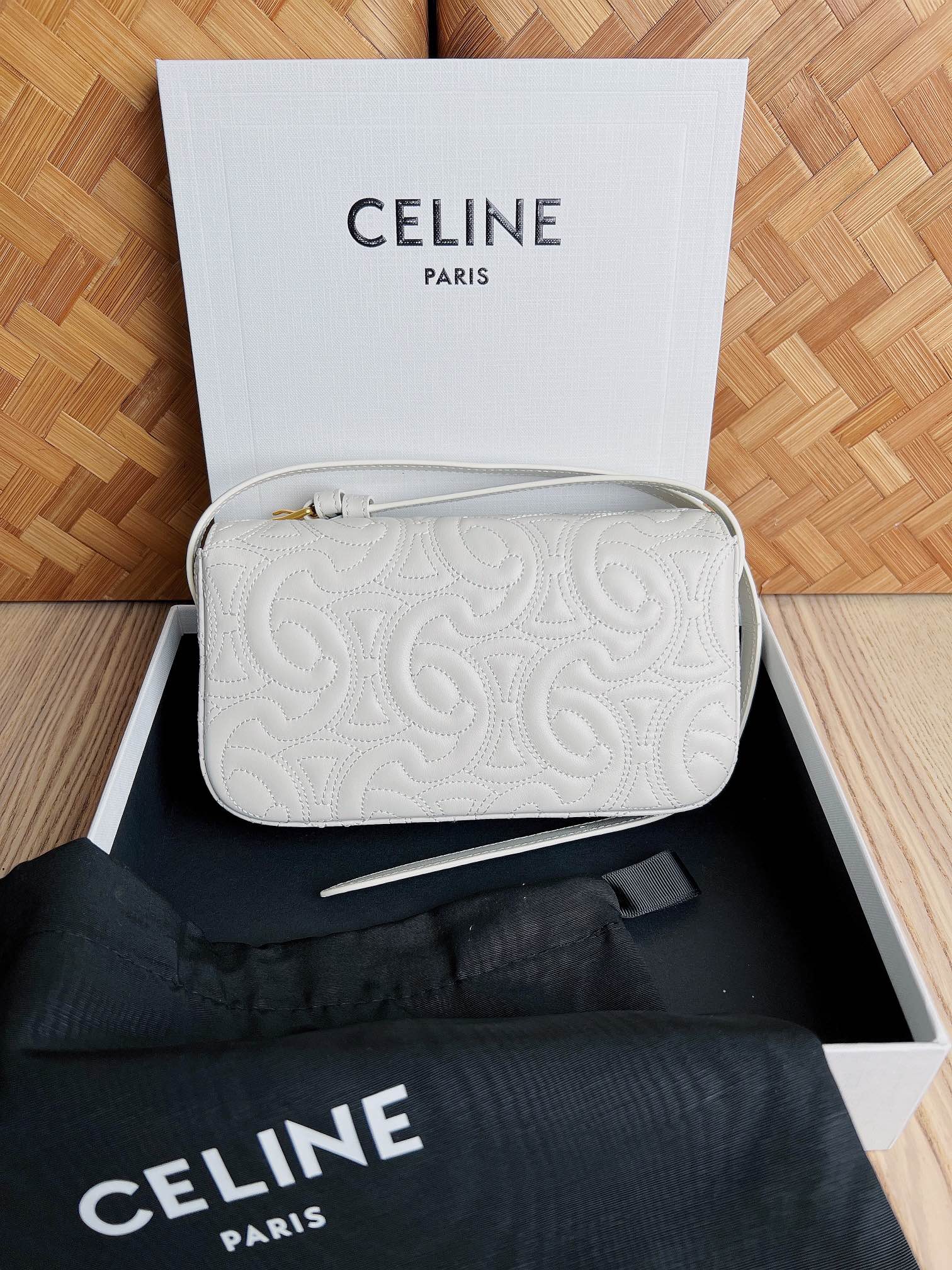 Celina Quilted LambTriomphe Bag-20 X 10 X 4CM