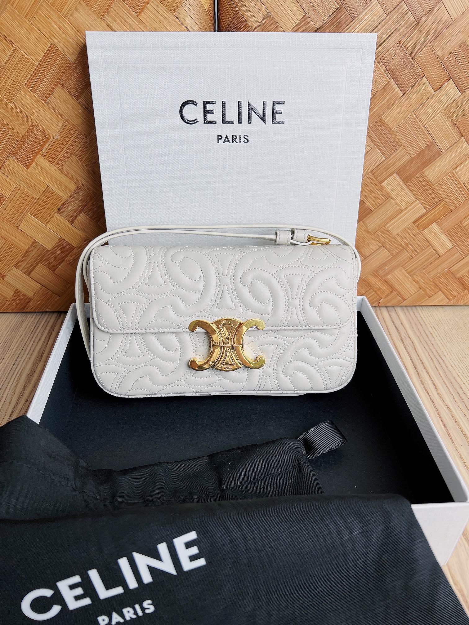 Celina Quilted LambTriomphe Bag-20 X 10 X 4CM
