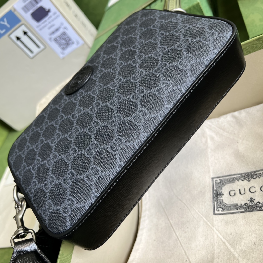 Gucci Vintage GG Supreme-24.5x 16x 4.5CM