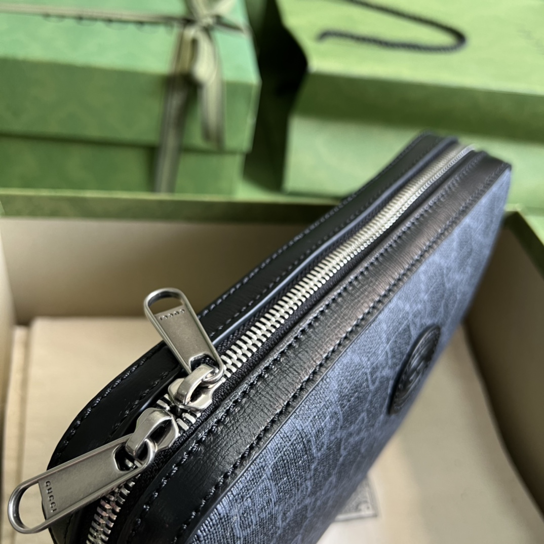 Gucci Vintage GG Supreme-24.5x 16x 4.5CM