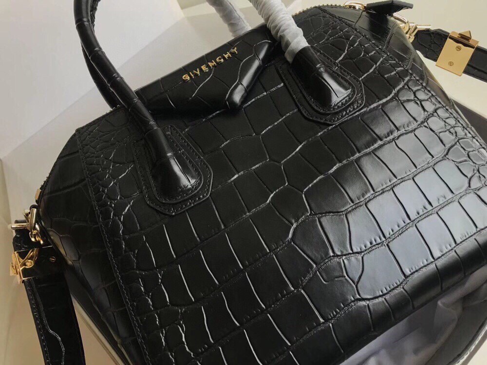 Gienvchy Antigona Handbags-28*17*35CM