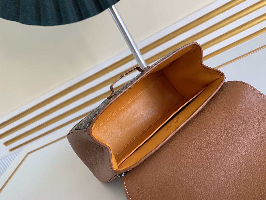 Goyard Coated Canvas and Leather Saigon Top Handle Bag-21CM