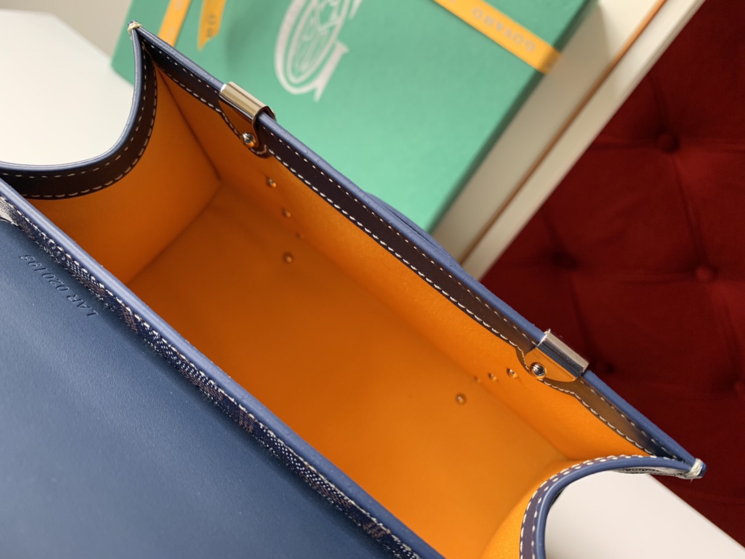 Goyard Coated Canvas and Leather Saigon Top Handle Bag-21CM