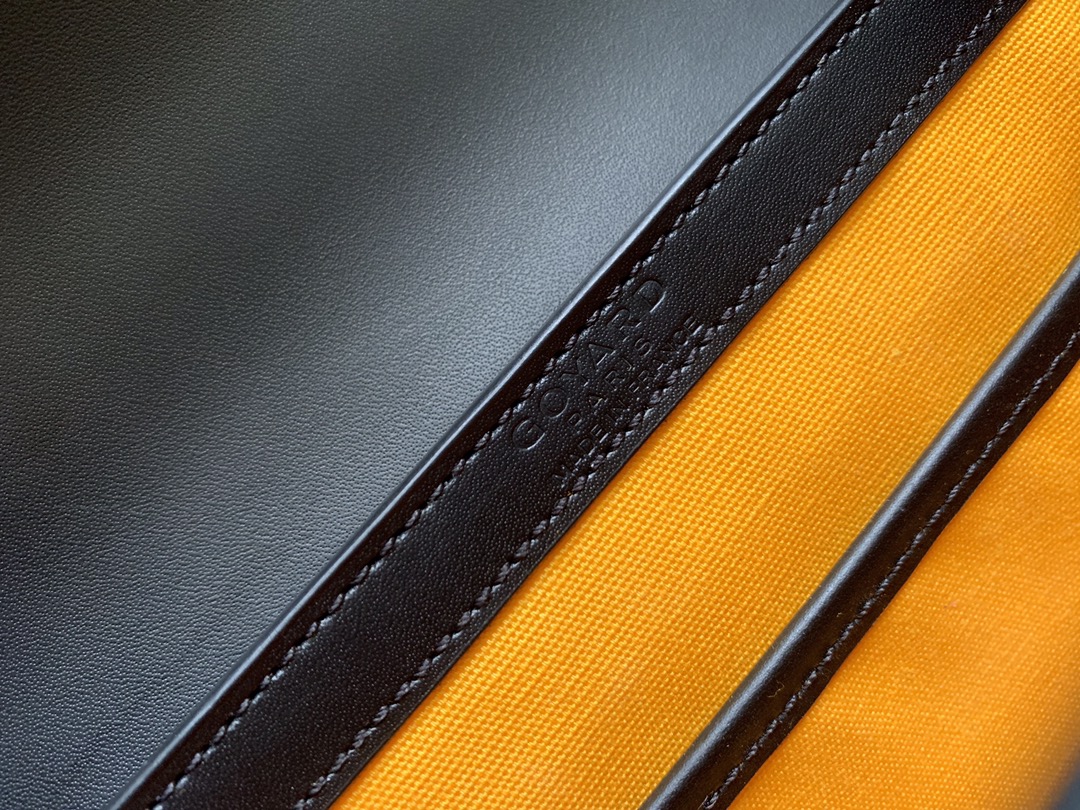 Goyard Coated Canvas and Leather Saigon Top Handle Bag-21CM Goyard Coated Canvas and Leather Saigon Top Handle Bag-21CM