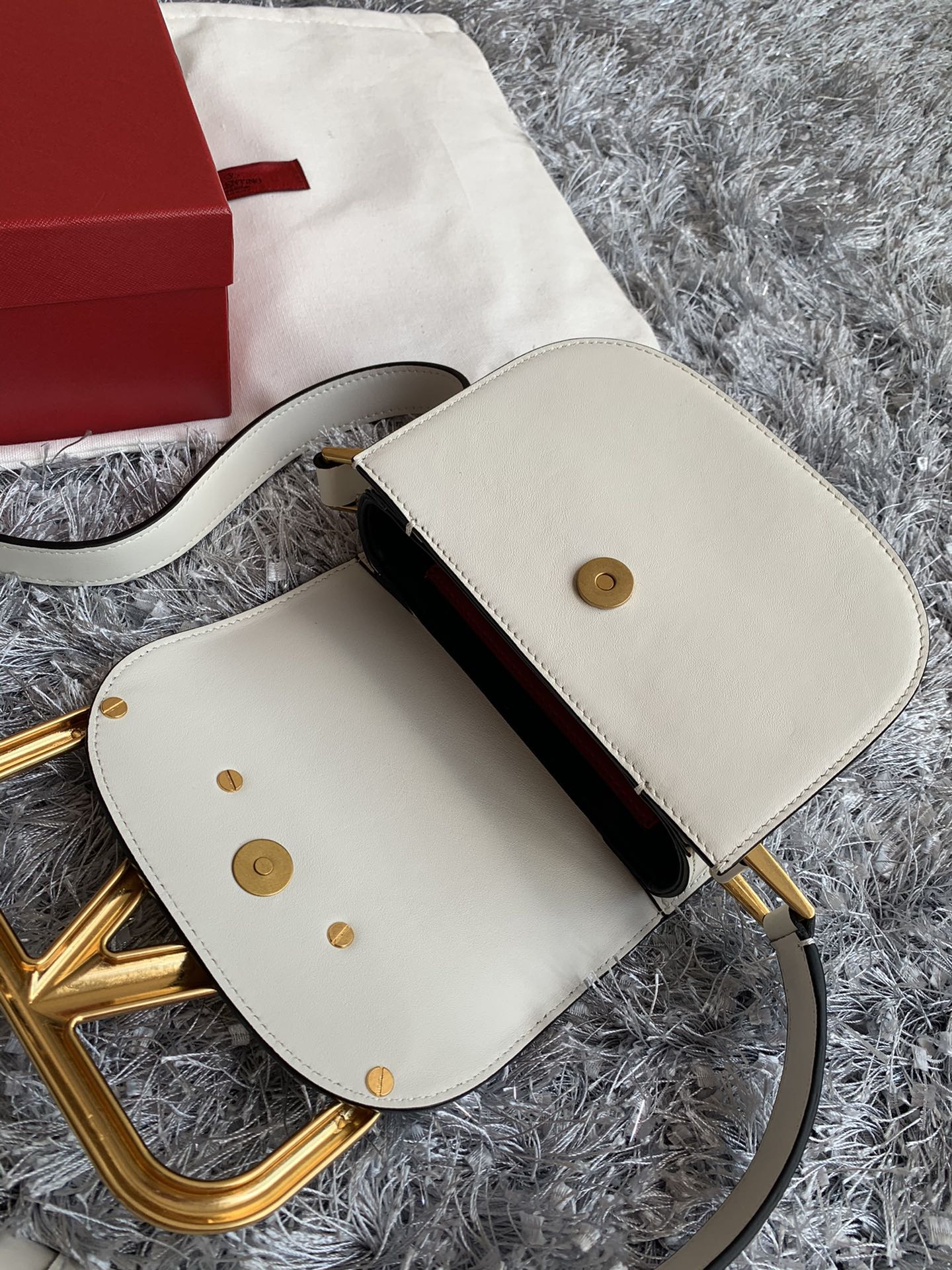 Valentino Garavani Supervee Handbags-18*8*15CM