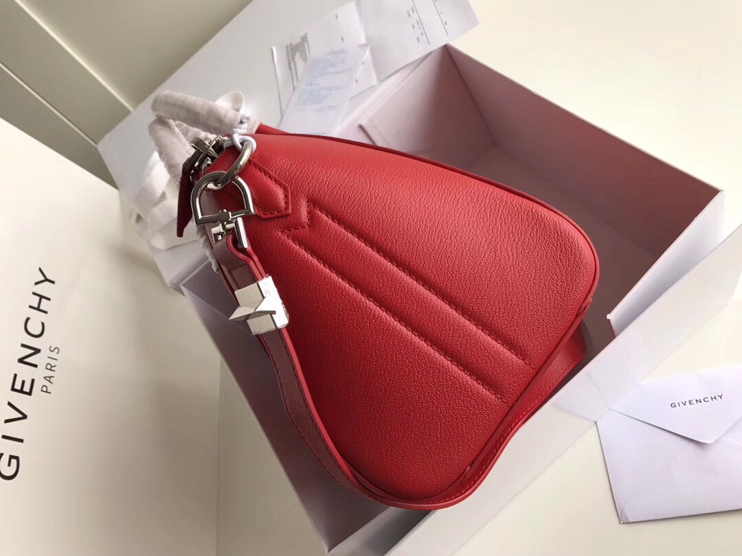 Gienvchy Antigona Tote-28*17*25CM