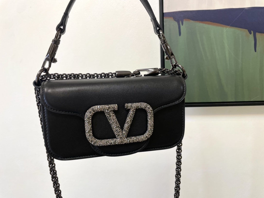 Valentino Handbags-20*15*7CM Valentino Handbags-20*15*7CM