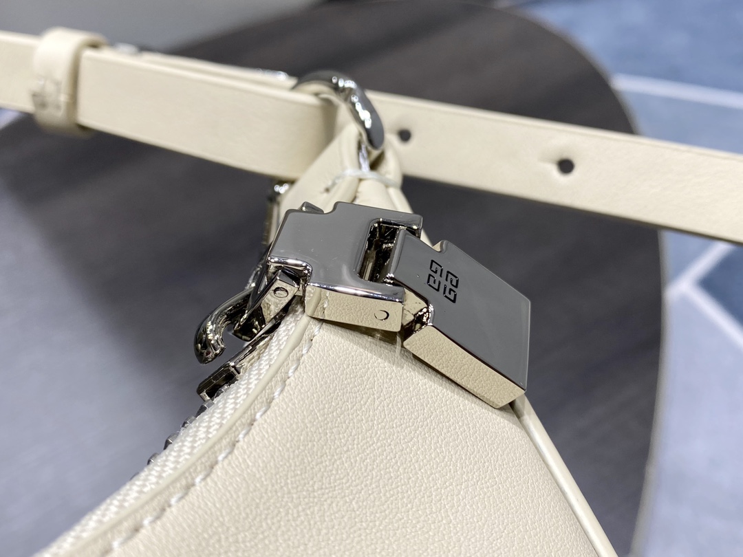 Gienvchy Moon Cut Hobo-25x7x12CM