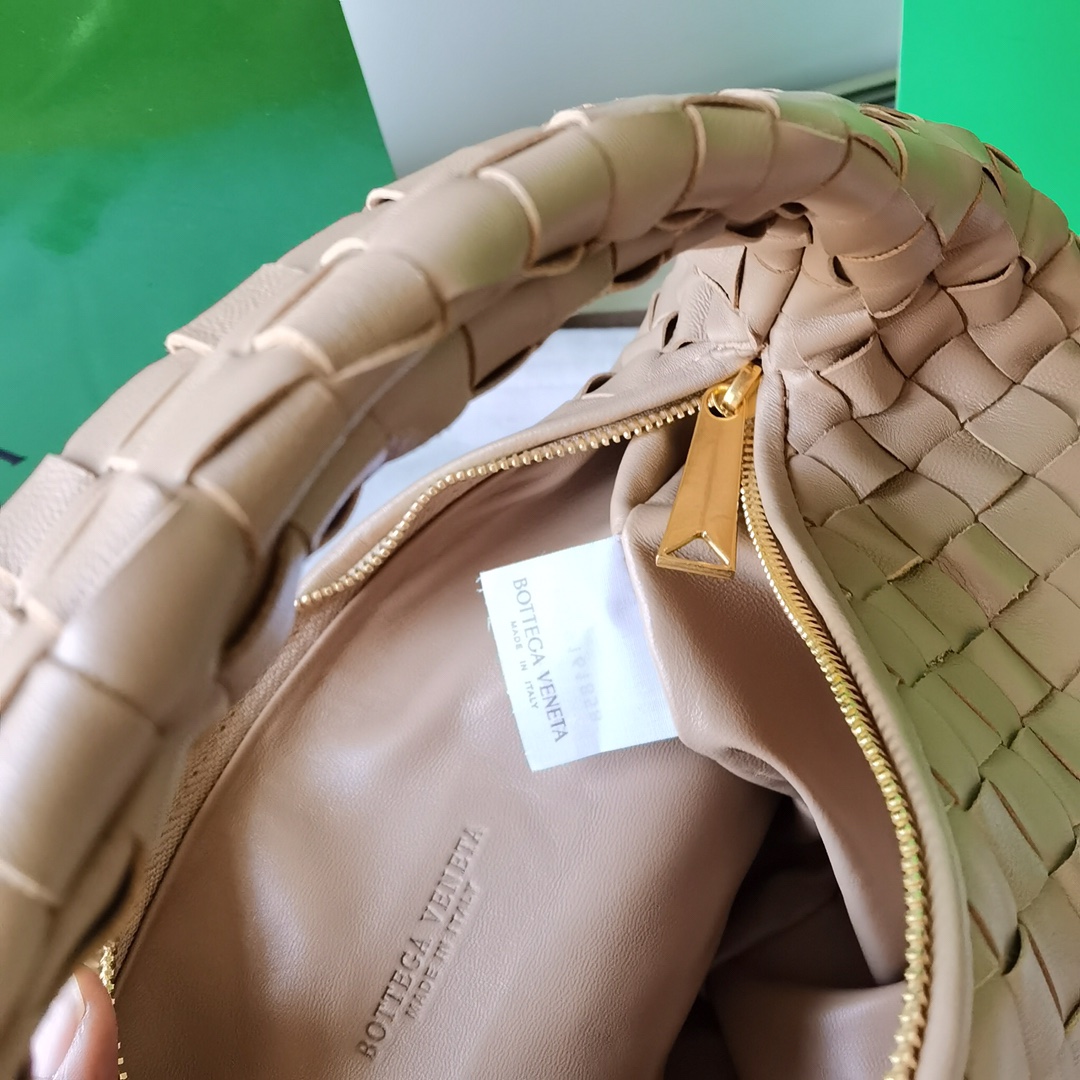 Bottega Veneta Jodie Hobo-36x21x13CM