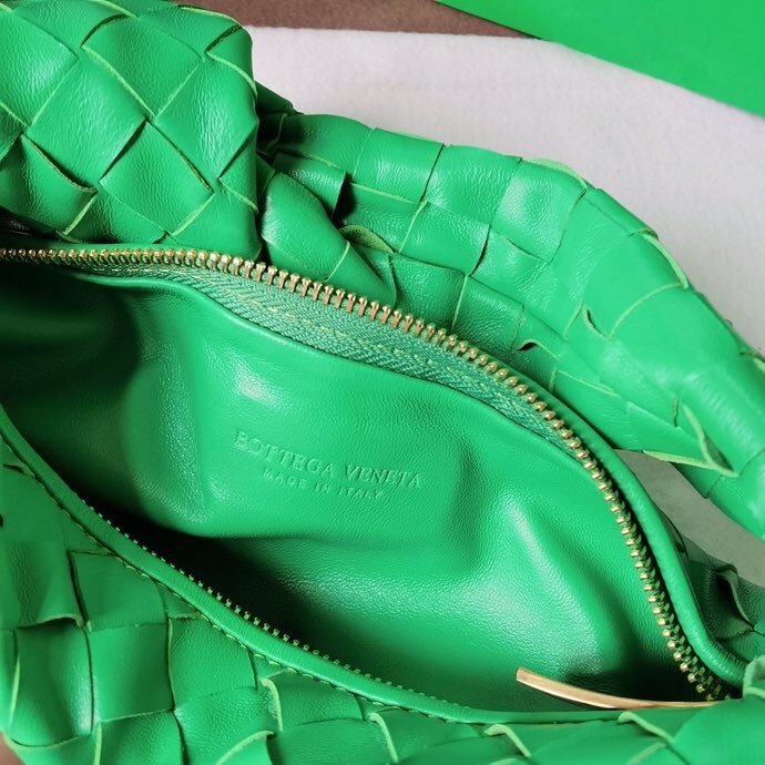 Bottega Veneta Jodie Hobo-23x28x8CM Bottega Veneta Jodie Hobo-23x28x8CM