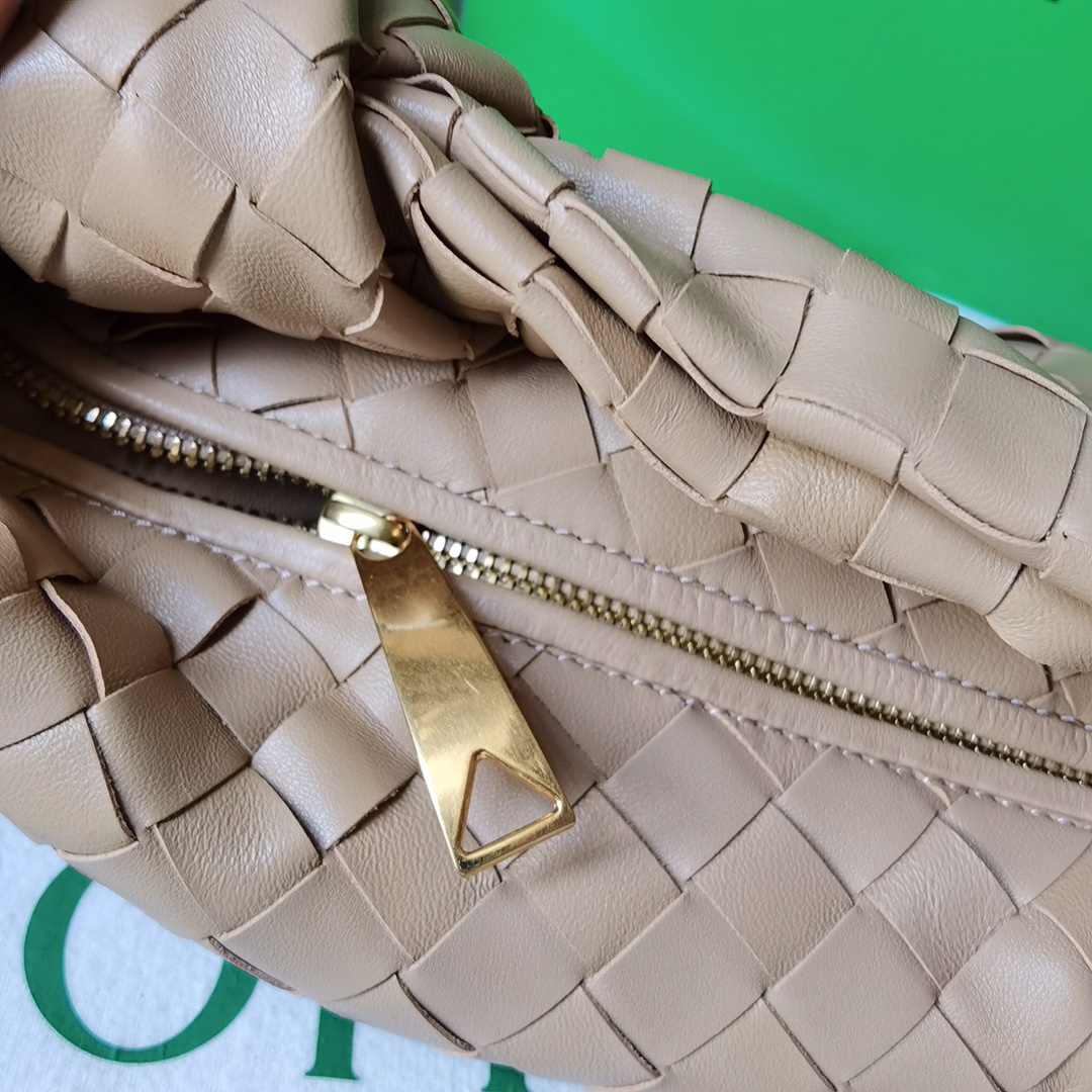 Bottega Veneta Jodie Hobo-23x28x8CM Bottega Veneta Jodie Hobo-23x28x8CM