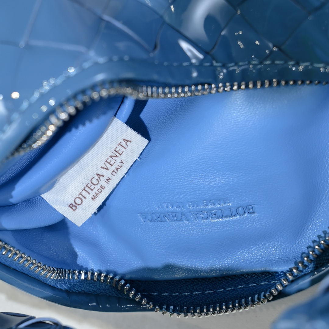 Bottega Veneta Jodie Hobo-23x28x8CM