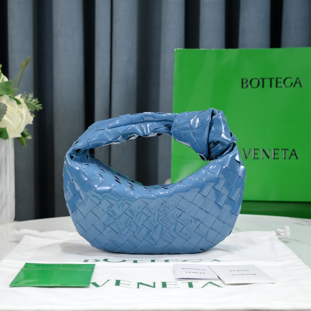 Bottega Veneta Jodie Hobo-23x28x8CM