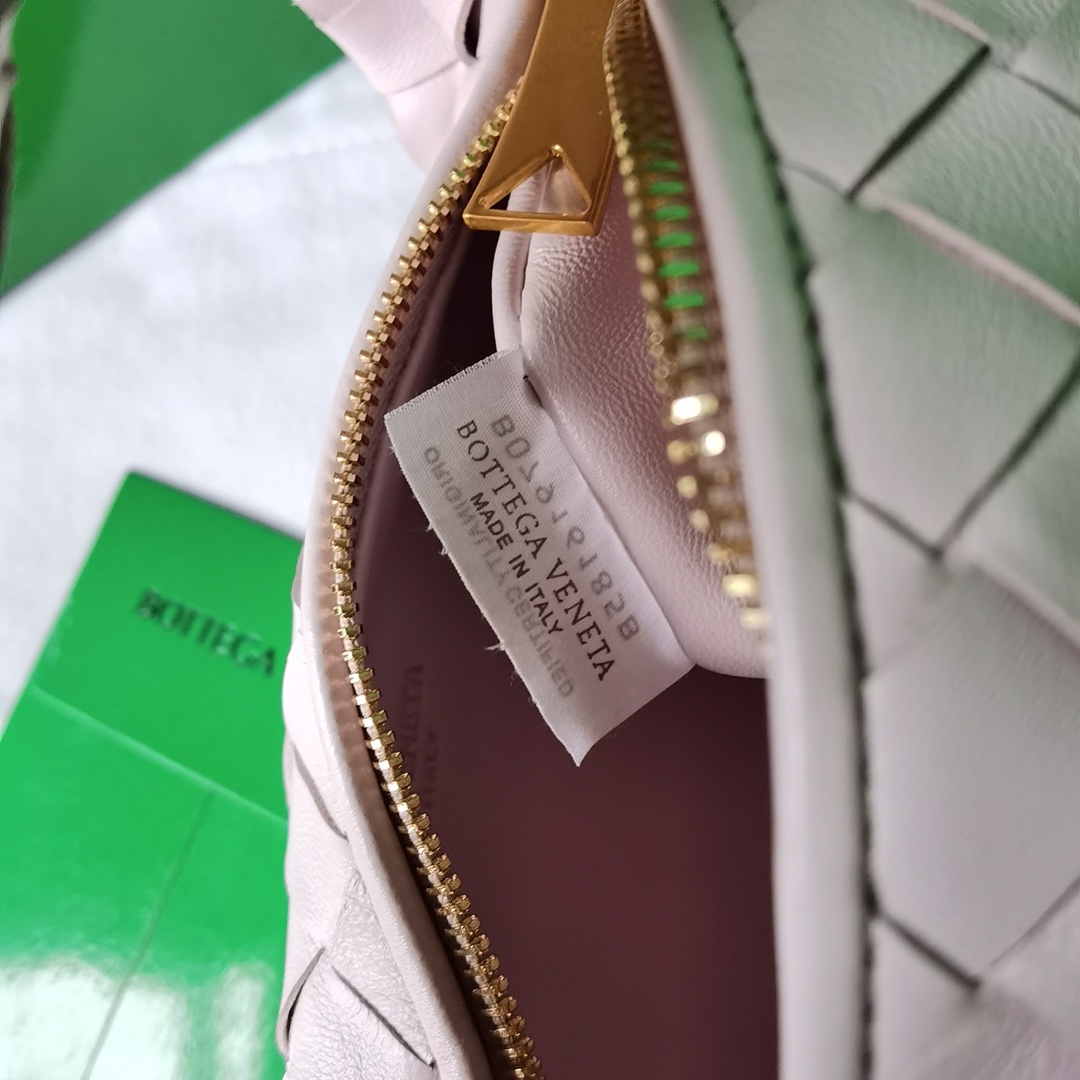Bottega Veneta Jodie Hobo-23x28x8CM