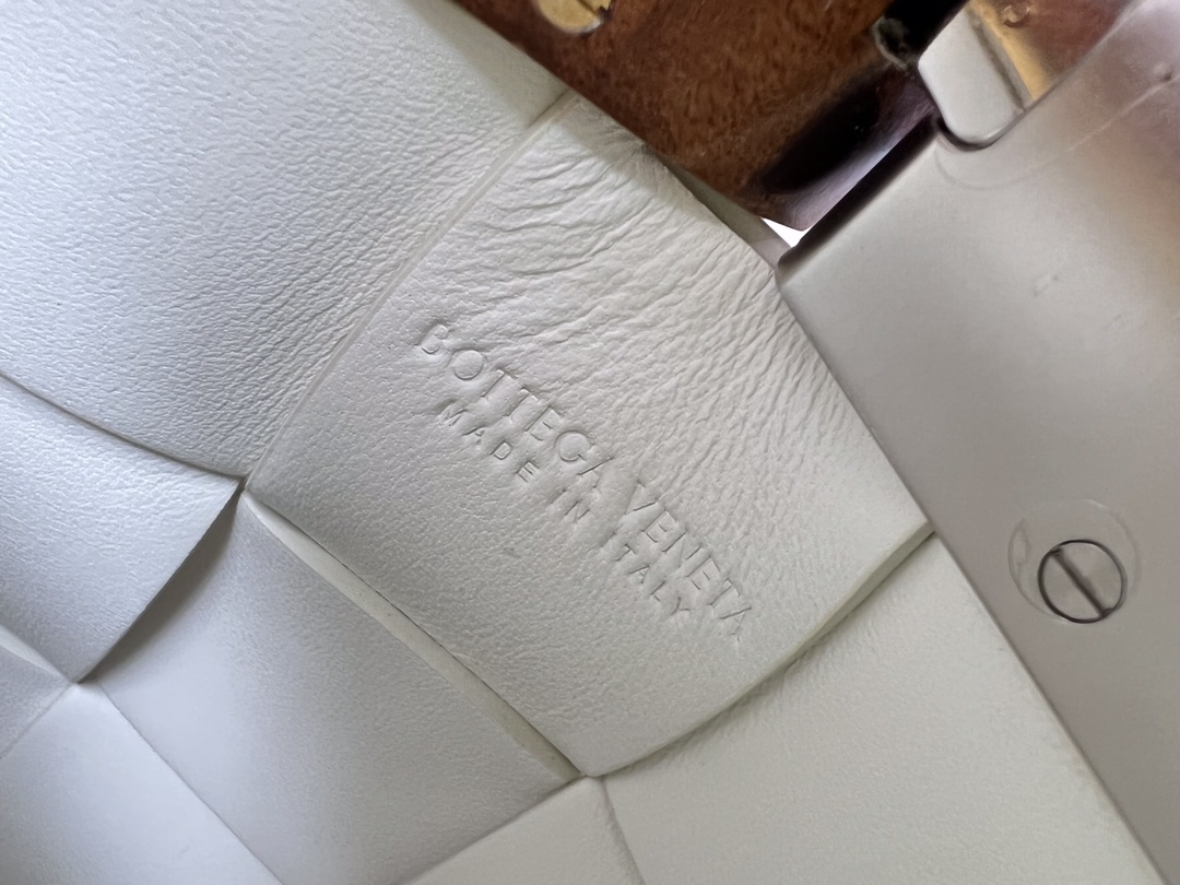 Bottega Nappa Pouch-28*26*5CM