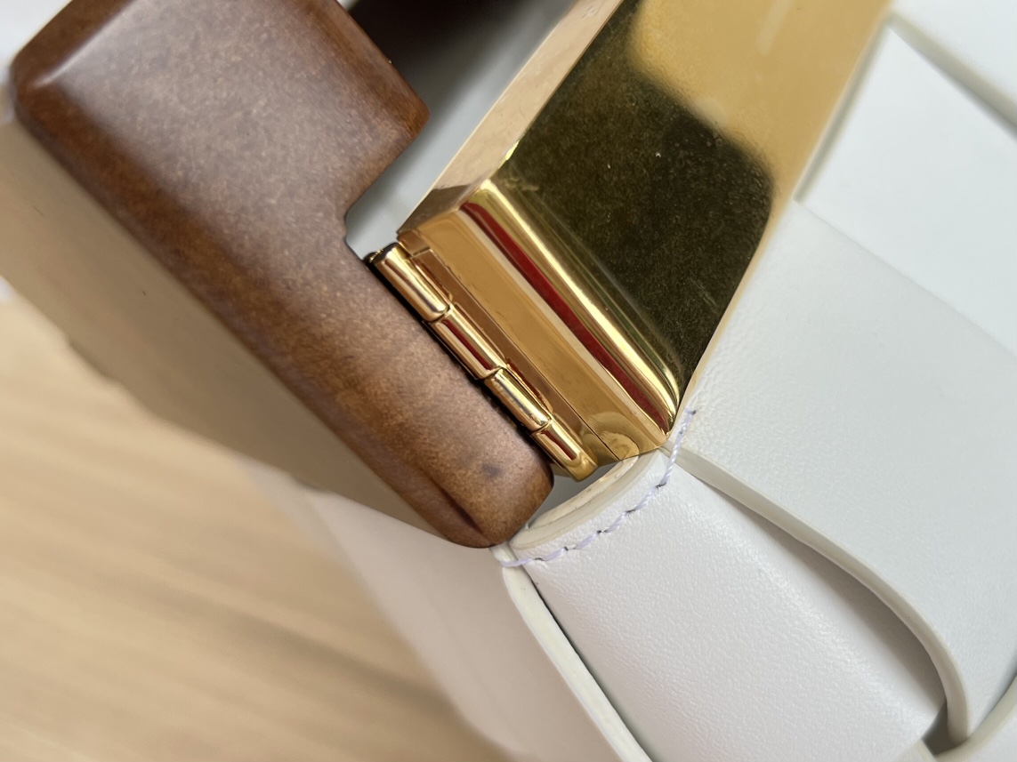 Bottega Nappa Pouch-28*26*5CM