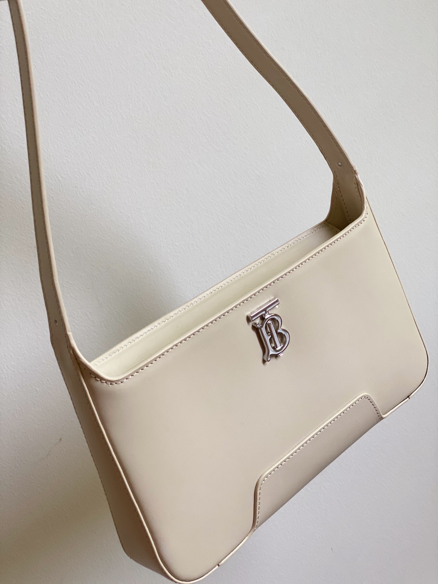 Burberry Thomas Burberry Bag-28 x 5 x 14CM