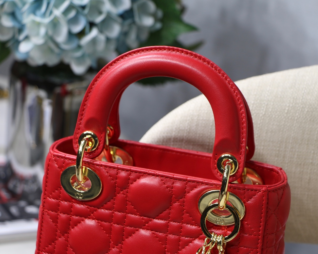 Lady Diro Mini-17*15*8CM