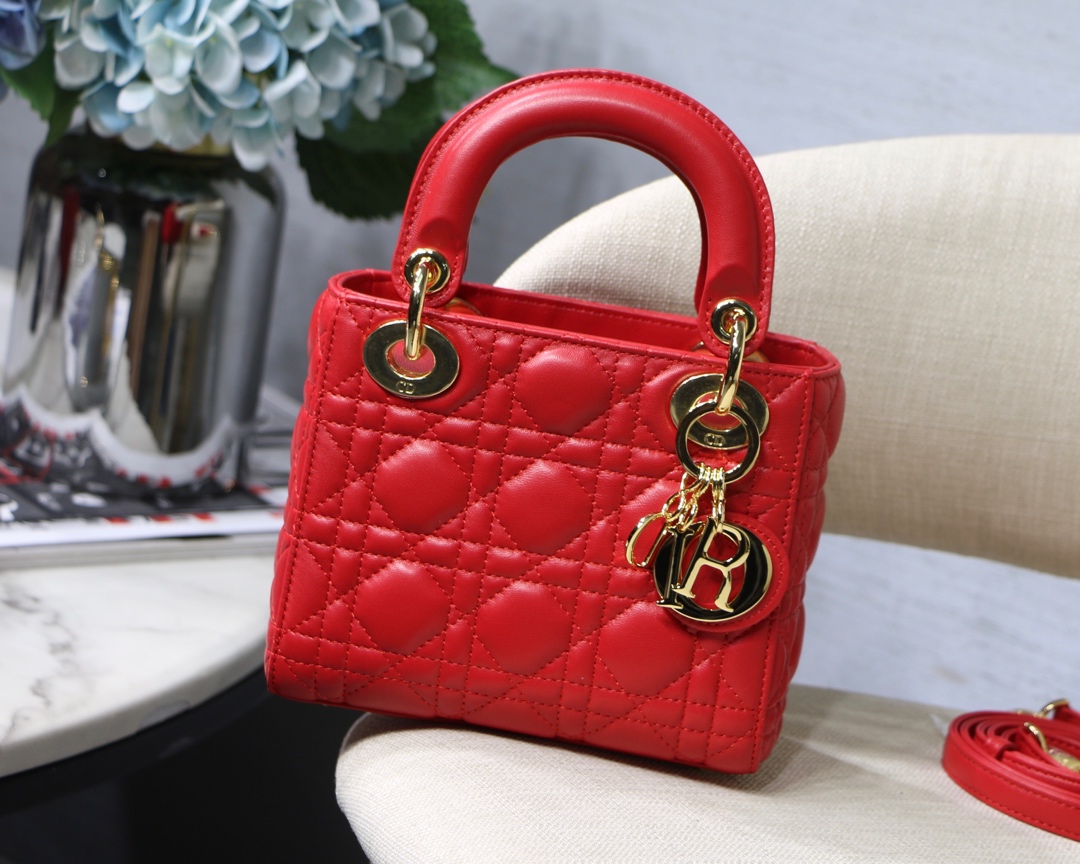 Lady Diro Mini-17*15*8CM