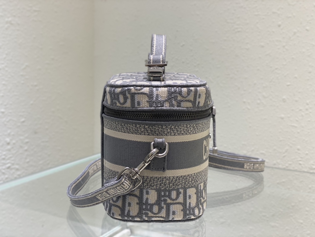 Diro Cosmetic Bag-18*.5*13*10.5CM