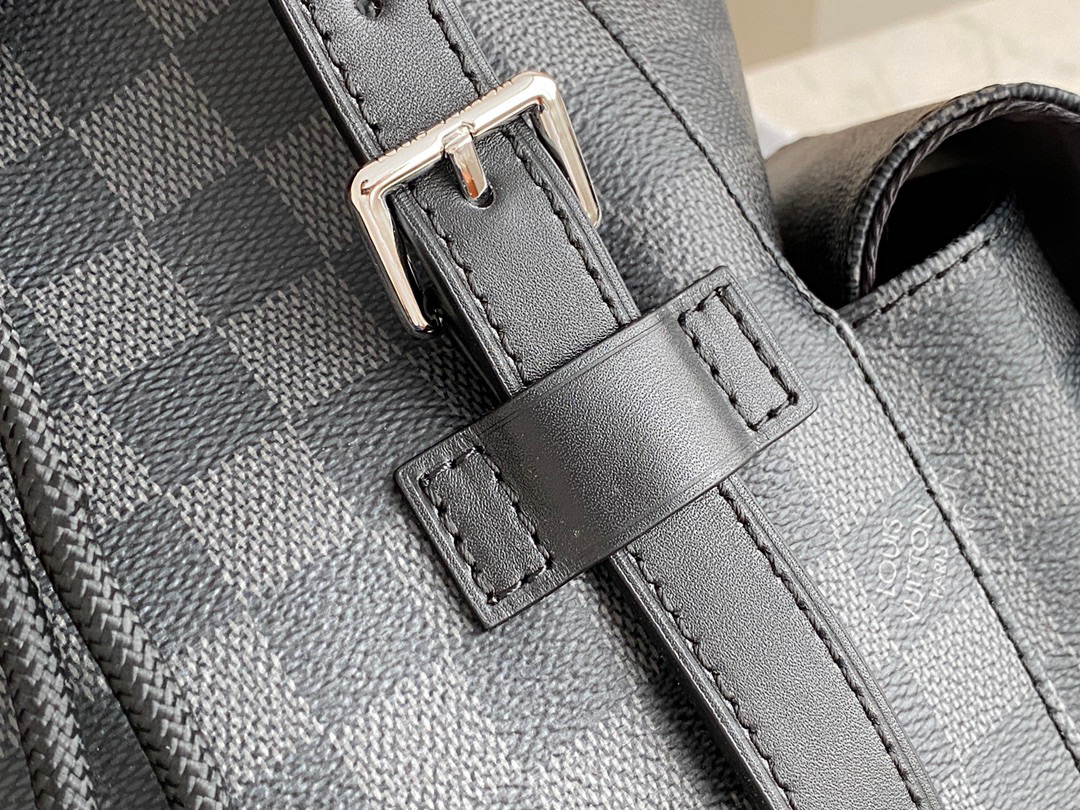 Louis Vuitton Christopher Backpack M41379-32*39*12CM