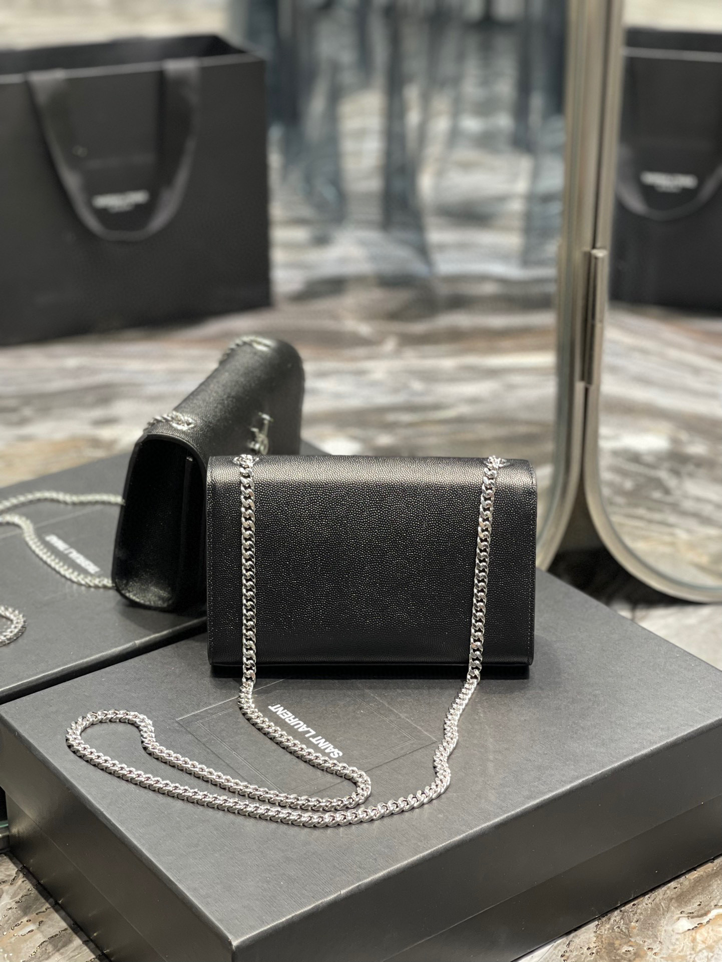 YSL Kate In Grain De Pouder Embossed Leather-20×13.5×5.5CM