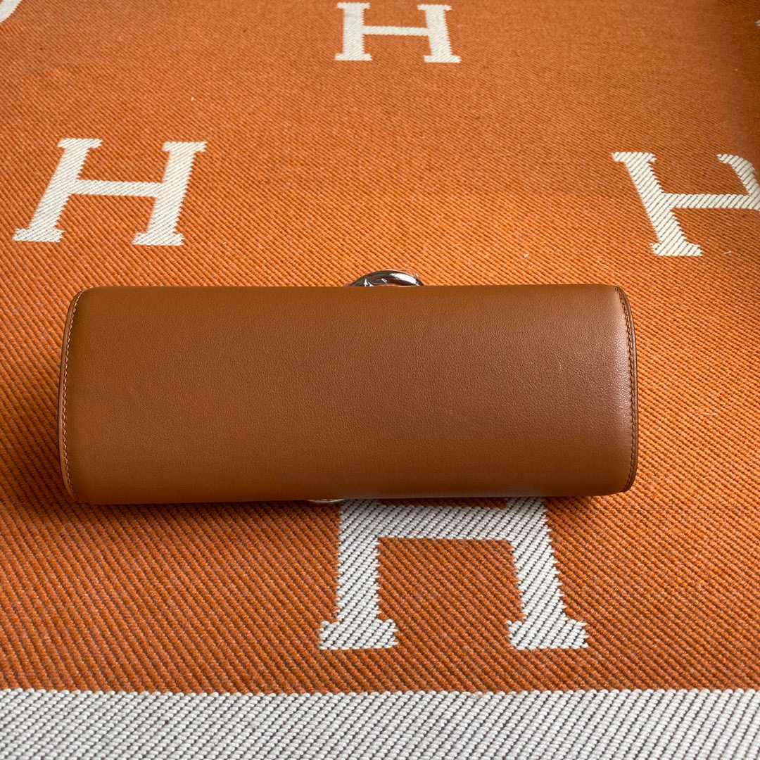 Hermes Egee Pouch