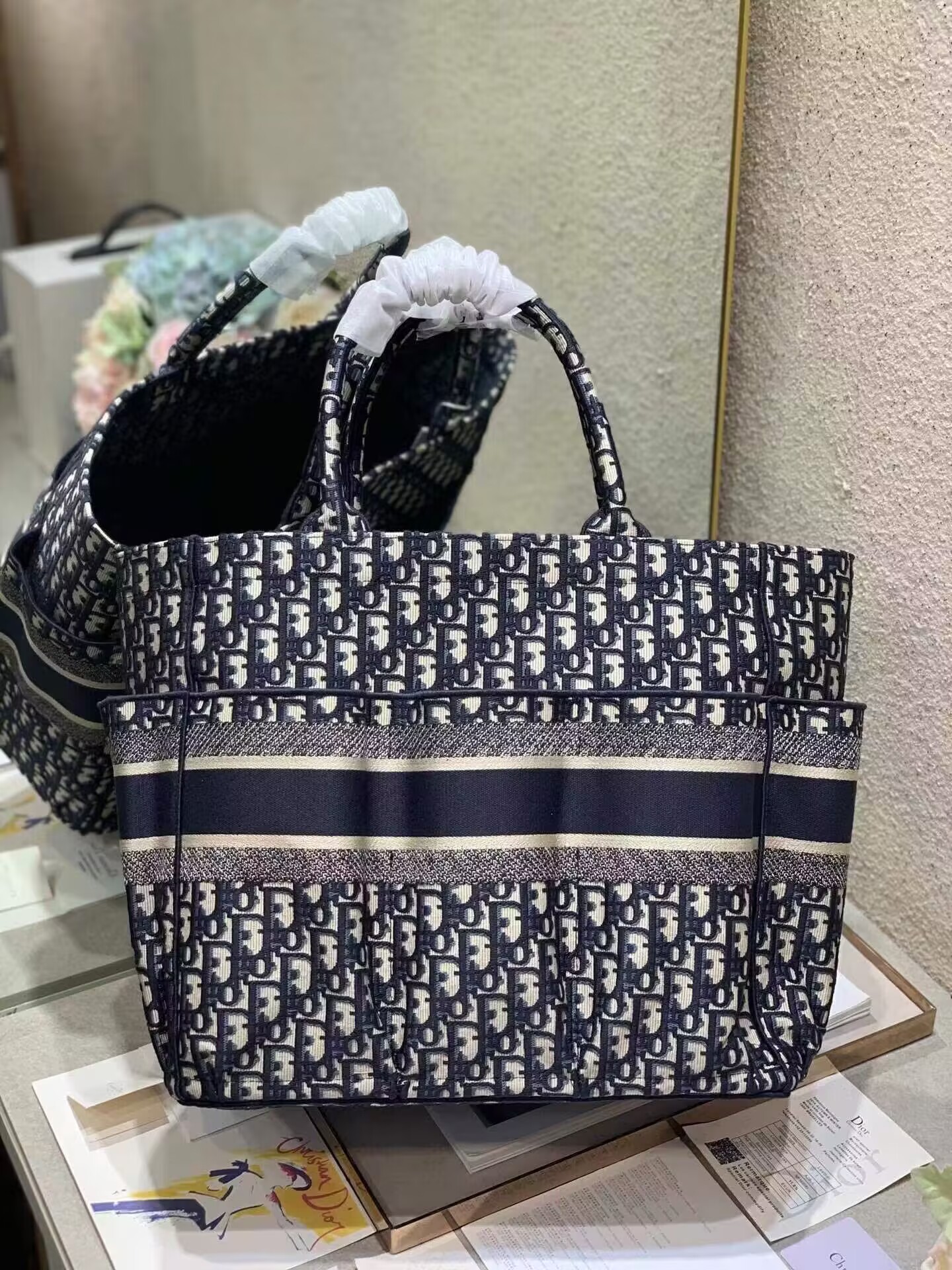 Diro Book Tote-34.5*17.5*30CM