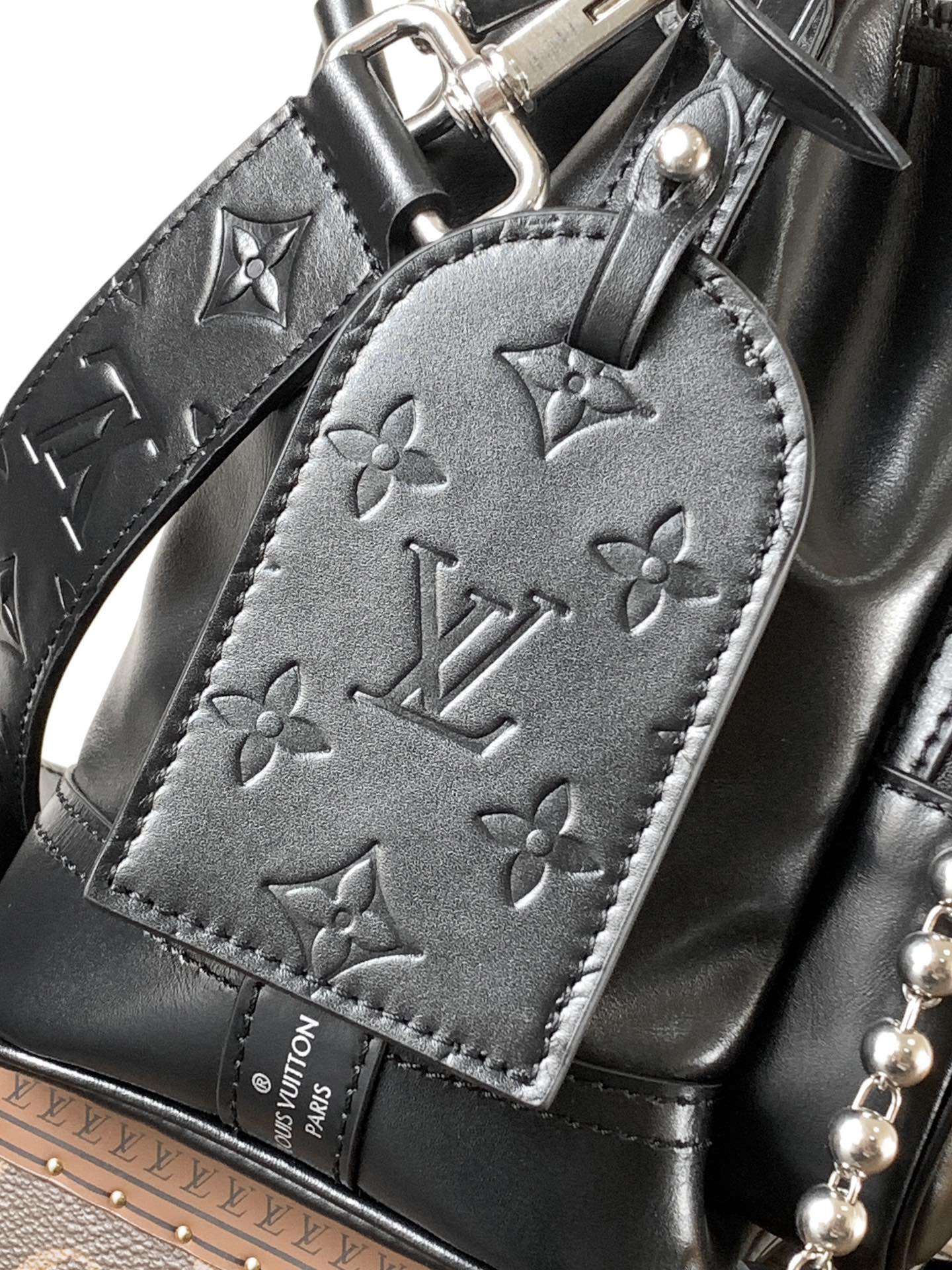 Louis Vuitton Noé Cargo-M13985-24 x 16 x 22CM Louis Vuitton Noé Cargo-M13985-24 x 16 x 22CM